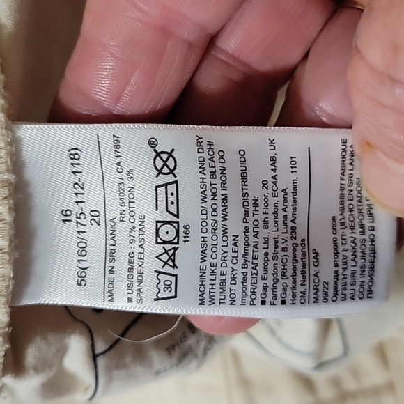 GAP  Downtown Khaki Women's Cream 16 NEW One of‎ a kind Khaki Pants - Picture 8 of 8